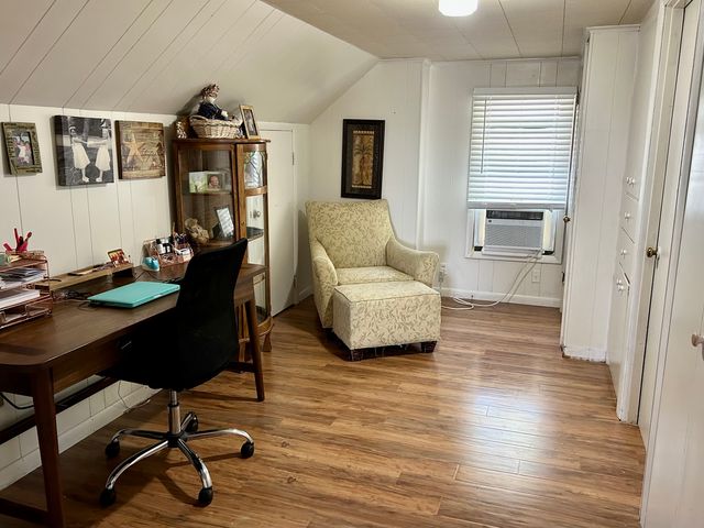 1822 Fulton Street, Peru, IL 61354