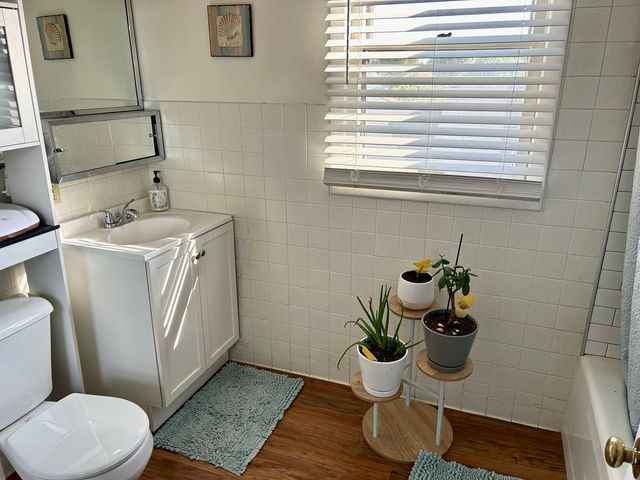 1822 Fulton Street, Peru, IL 61354