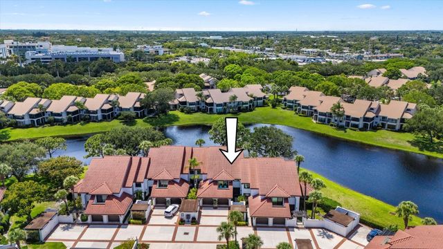 16695 TRADERS Crossing N 218, Jupiter, FL 33477