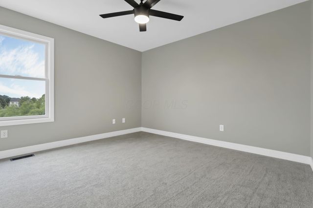 111 Longleaf Street, Pickerington, OH 43147