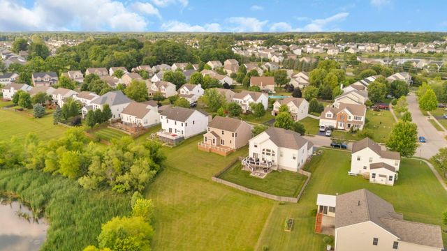 111 Longleaf Street, Pickerington, OH 43147