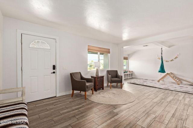 4602 E Holmes Street, Tucson, AZ 85711