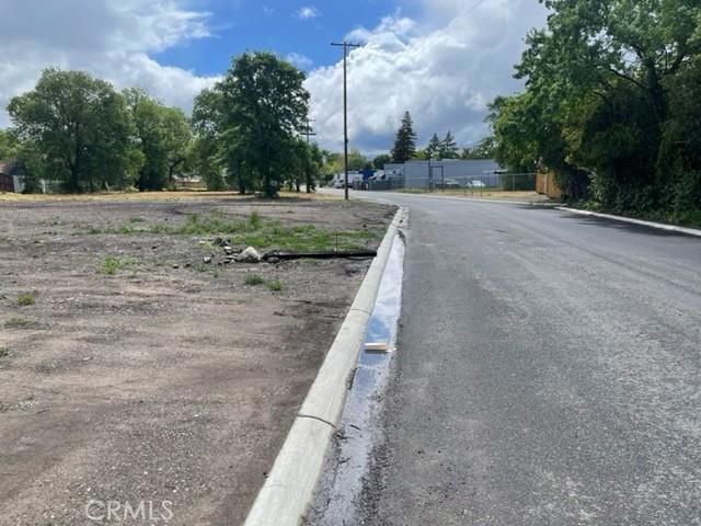 14240 Pearl Avenue, Clearlake, CA 95422