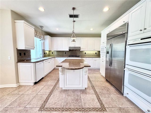 17 Pamela Way, Coto De Caza, CA 92679