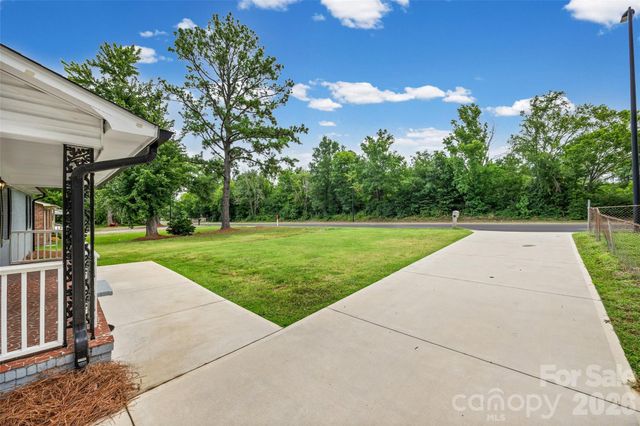 462 S Heckle Boulevard, Rock Hill, SC 29730