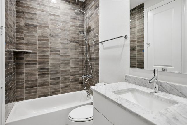 4074 Oak Circle, Addison, TX 75001