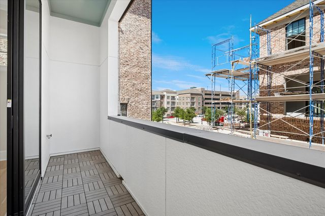 4074 Oak Circle, Addison, TX 75001