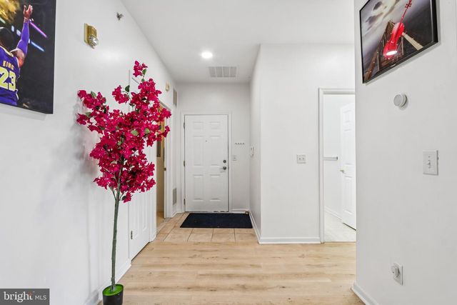 121 KYLE WAY, Ewing, NJ 08628