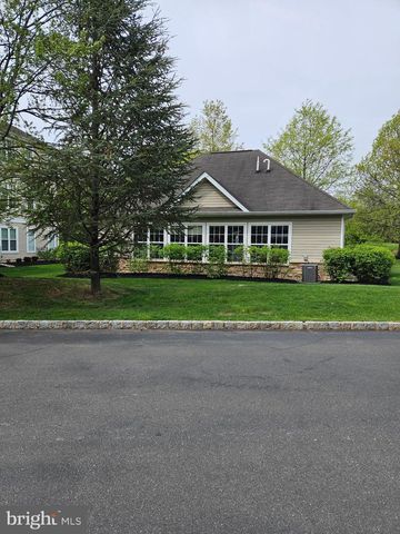 121 KYLE WAY, Ewing, NJ 08628