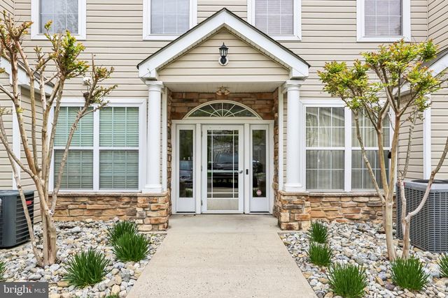 121 KYLE WAY, Ewing, NJ 08628