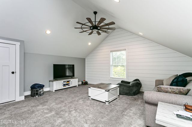 190 Landing Rd, Leitchfield, KY 42754