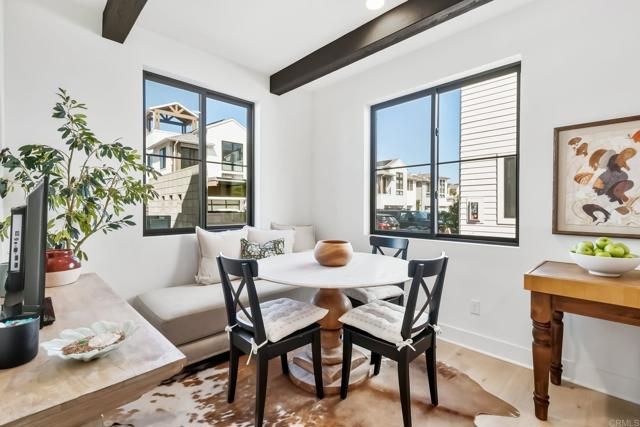 1400 Anacona Place 105, Encinitas, CA 92024