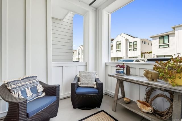 1400 Anacona Place 105, Encinitas, CA 92024