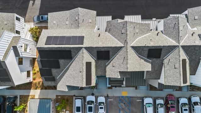 1400 Anacona Place 105, Encinitas, CA 92024