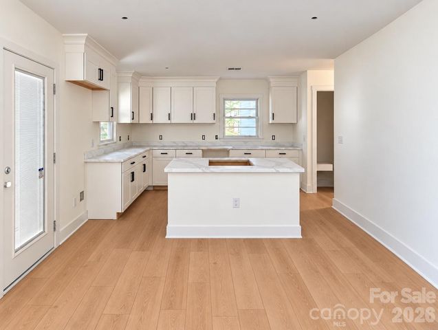 1827 Edgewater Drive, Charlotte, NC 28210