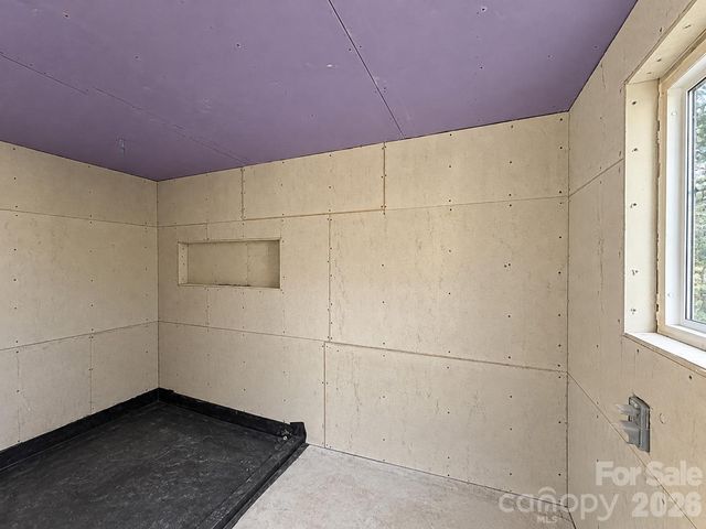 1827 Edgewater Drive, Charlotte, NC 28210