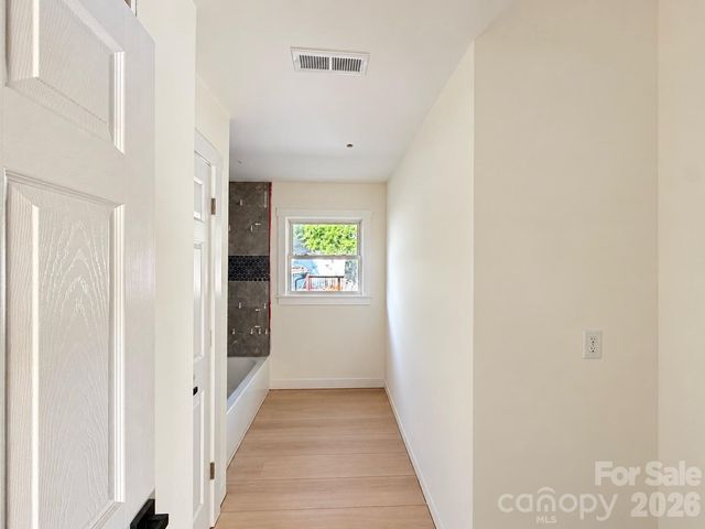 1827 Edgewater Drive, Charlotte, NC 28210