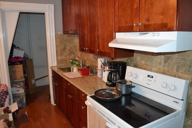 34 Chestnut St 3, Wakefield, MA 01880