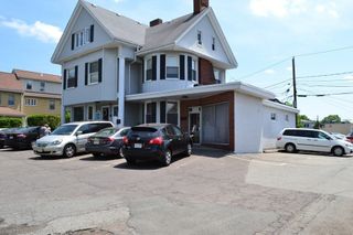 34 Chestnut St 3, Wakefield, MA 01880