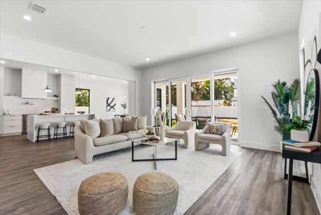 1320 CLOVERLAWN AVENUE, Orlando, FL 32806