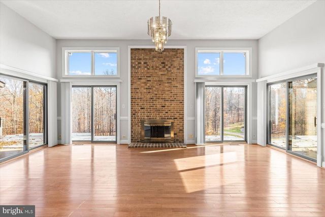 20 CESSNA LN, Fredericksburg, VA 22405