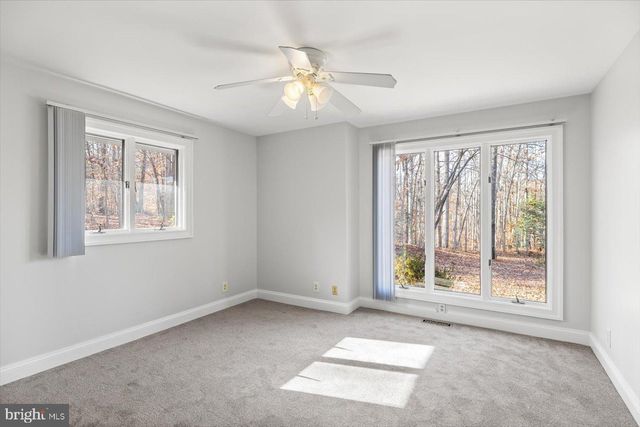 20 CESSNA LN, Fredericksburg, VA 22405