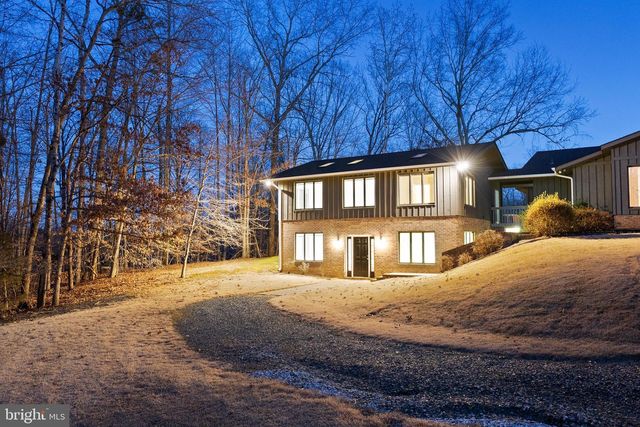 20 CESSNA LN, Fredericksburg, VA 22405