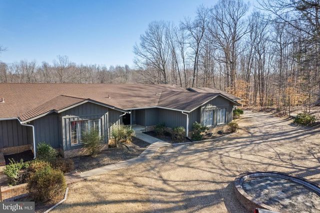 20 CESSNA LN, Fredericksburg, VA 22405