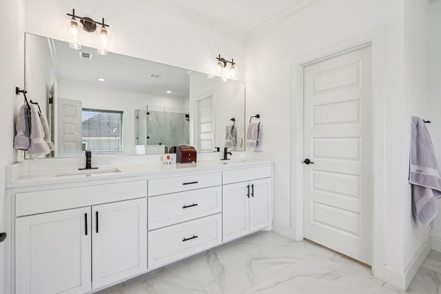 1180 Horizon Trace Drive, Azle, TX 76020