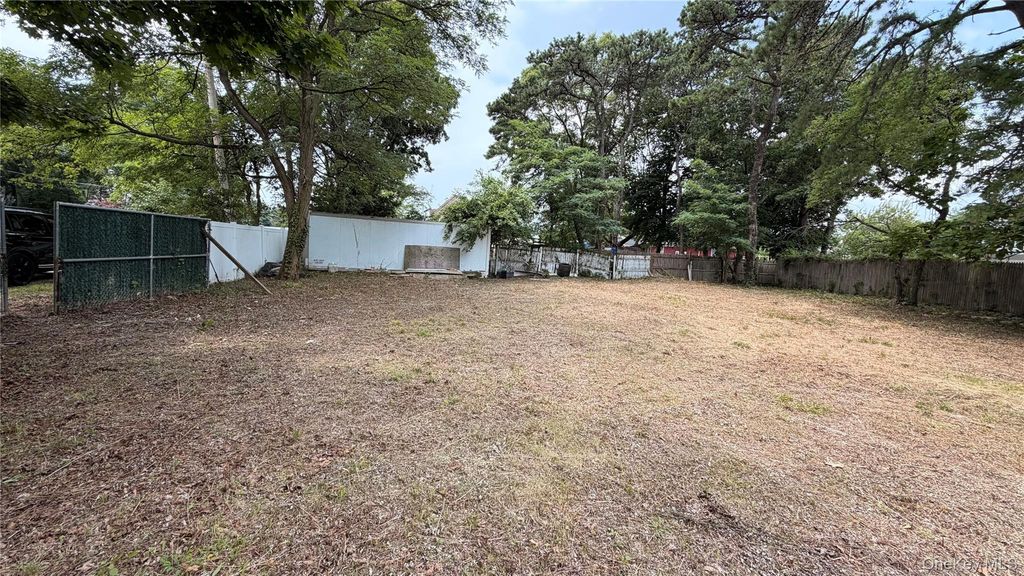 Johnson Street, Amityville, NY 11701 — photo 4