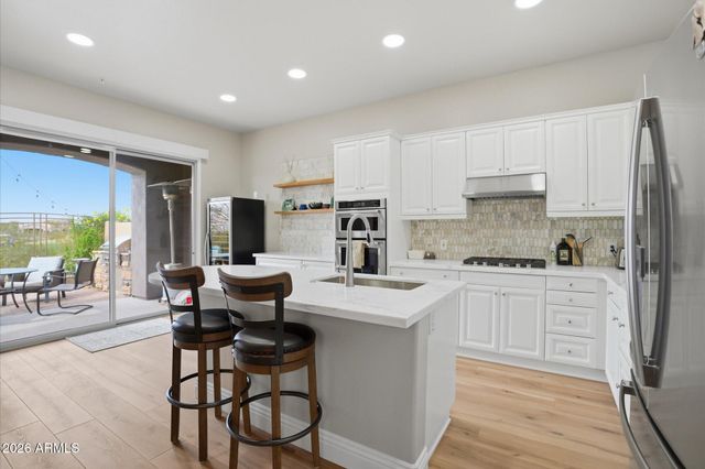 19475 N GRAYHAWK Drive 1060, Scottsdale, AZ 85255