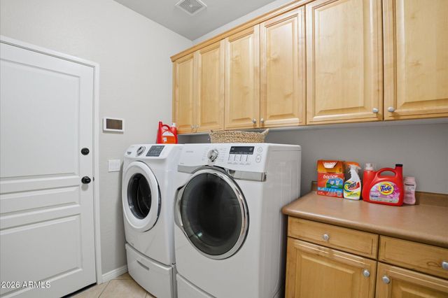 19475 N GRAYHAWK Drive 1060, Scottsdale, AZ 85255