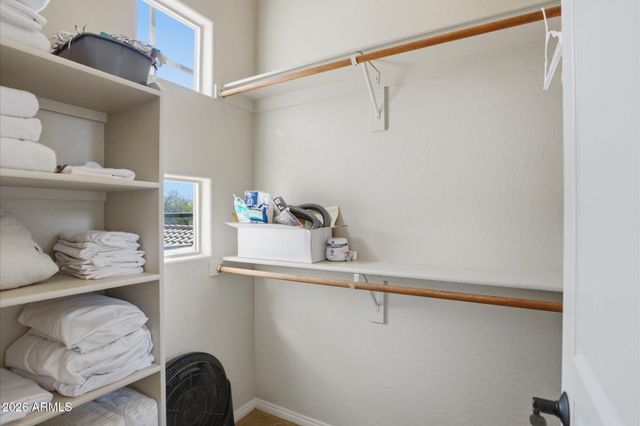 19475 N GRAYHAWK Drive 1060, Scottsdale, AZ 85255