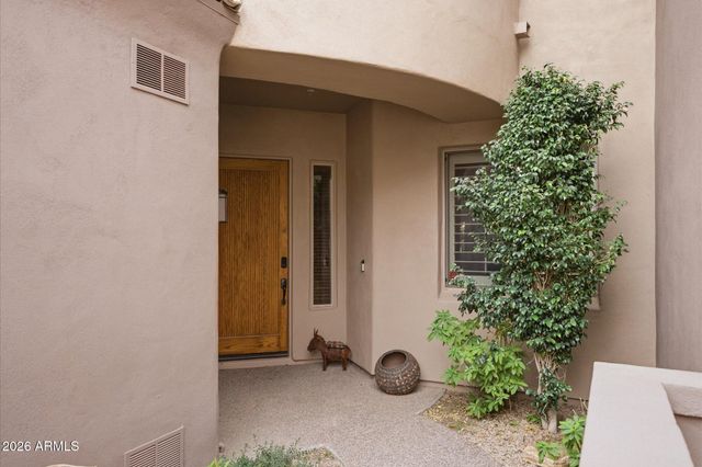 19475 N GRAYHAWK Drive 1060, Scottsdale, AZ 85255