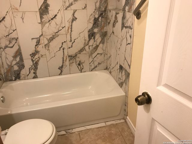 4347 SUN GATE ST, San Antonio, TX 78217