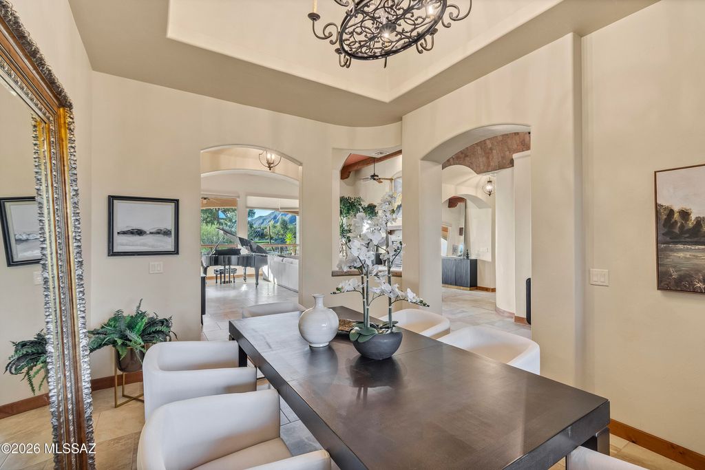 Image 21 of property listing at 5423 E Gleneagles Drive, Tucson, AZ 85718