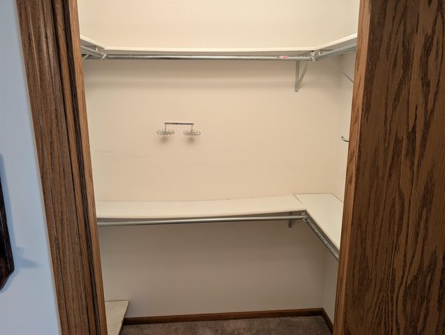 1259 Eastgate Ct, Salina, KS 67401