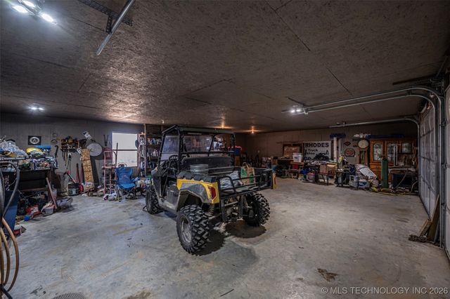 424398 Texanna Road, Checotah, OK 74426