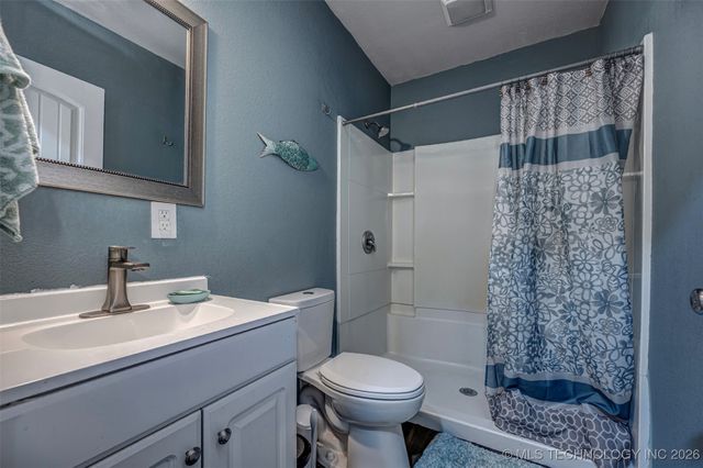 424398 Texanna Road, Checotah, OK 74426