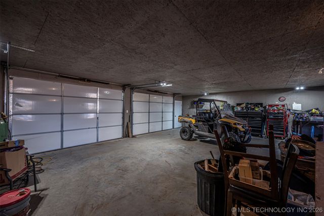 424398 Texanna Road, Checotah, OK 74426