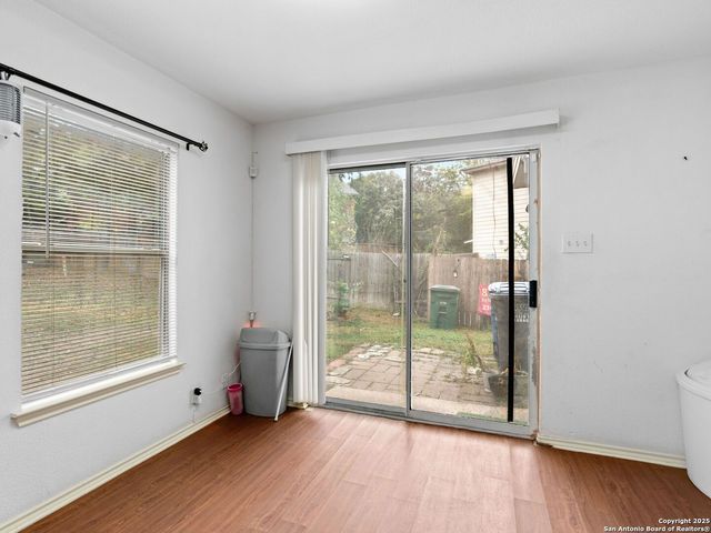 2 Fannin Post, San Antonio, TX 78240