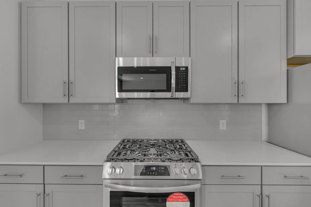 361 Euclid Dr, White House, TN 37188