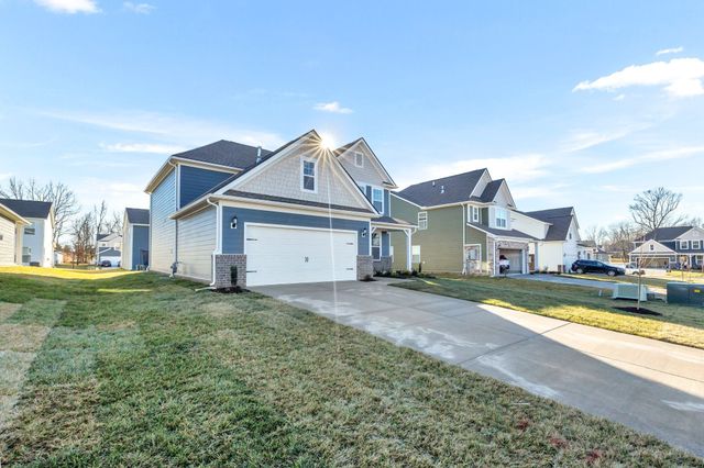 361 Euclid Dr, White House, TN 37188