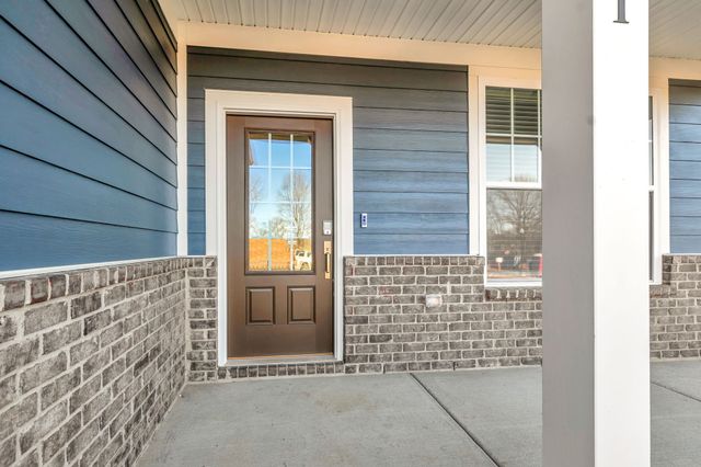 361 Euclid Dr, White House, TN 37188