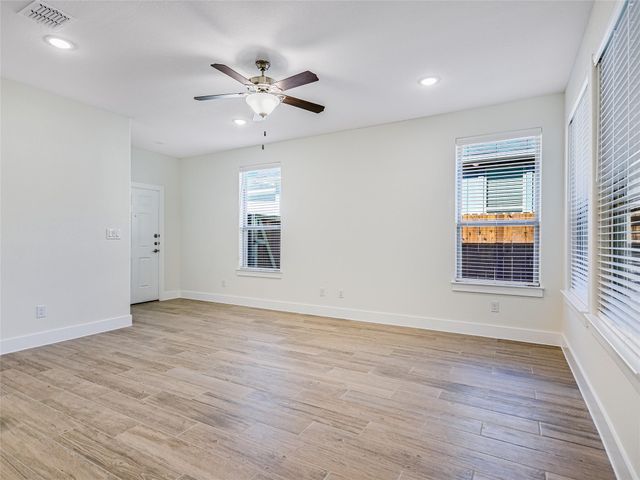 450 Parkline DR, Georgetown, TX 78626