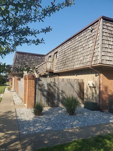 147 Saw Grass BND, Virginia Beach, VA 23451