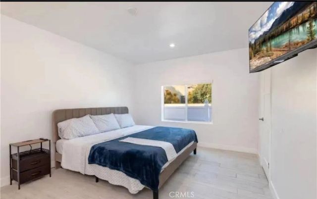 1657 S Garth Ave, Los Angeles, CA 90035