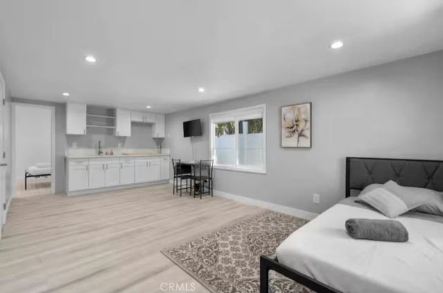 1657 S Garth Ave, Los Angeles, CA 90035
