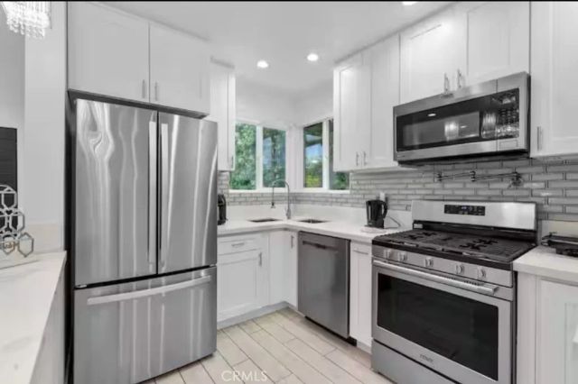 1657 S Garth Ave, Los Angeles, CA 90035