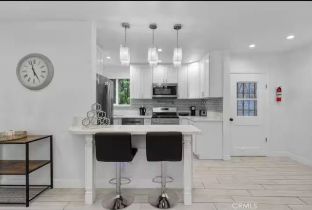 1657 S Garth Ave, Los Angeles, CA 90035
